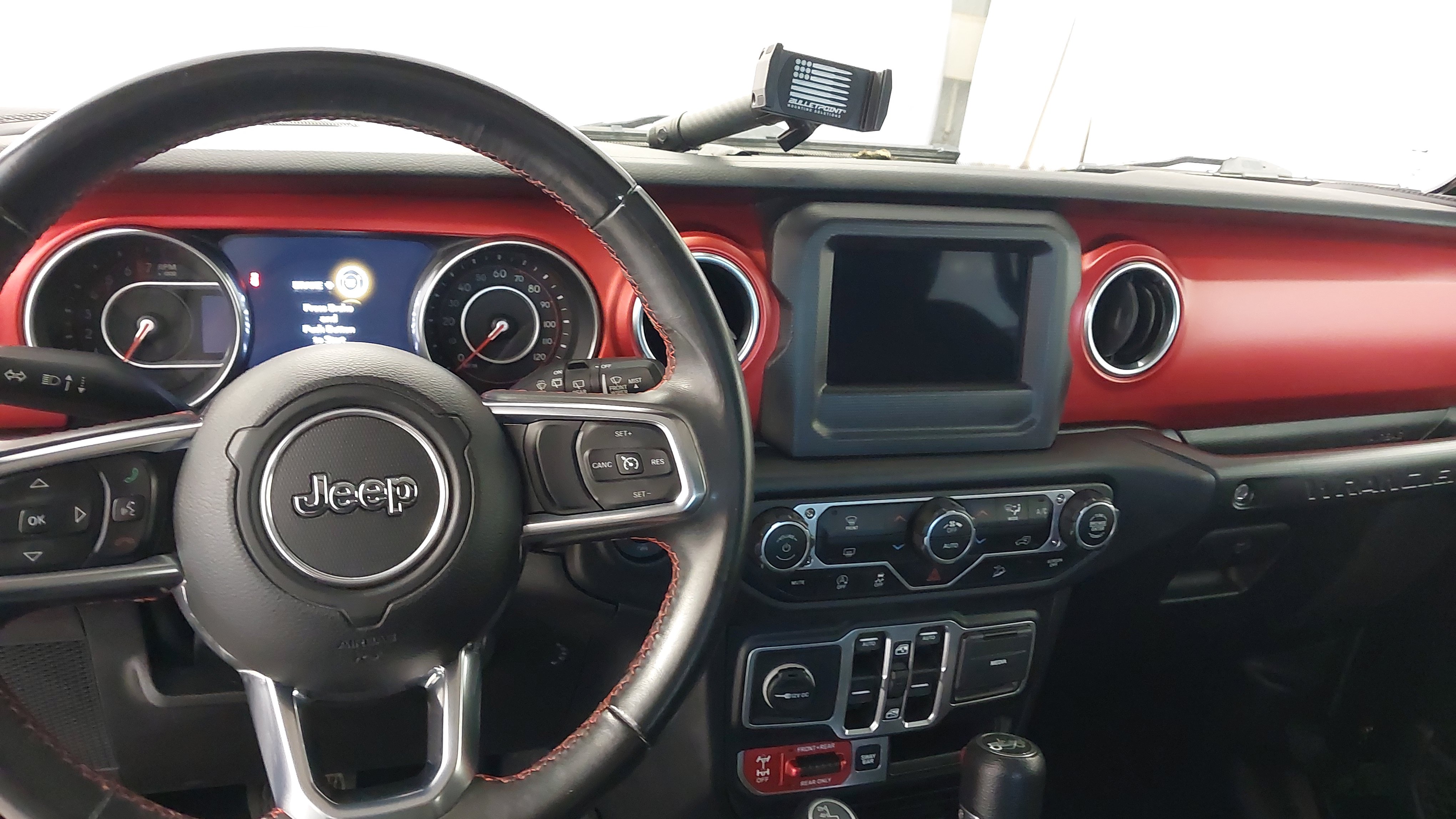 Used 2018 Jeep Wrangler Unlimited Rubicon AWD/4WD image 26