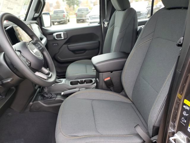 New 2026 Jeep Gladiator Sport image 14