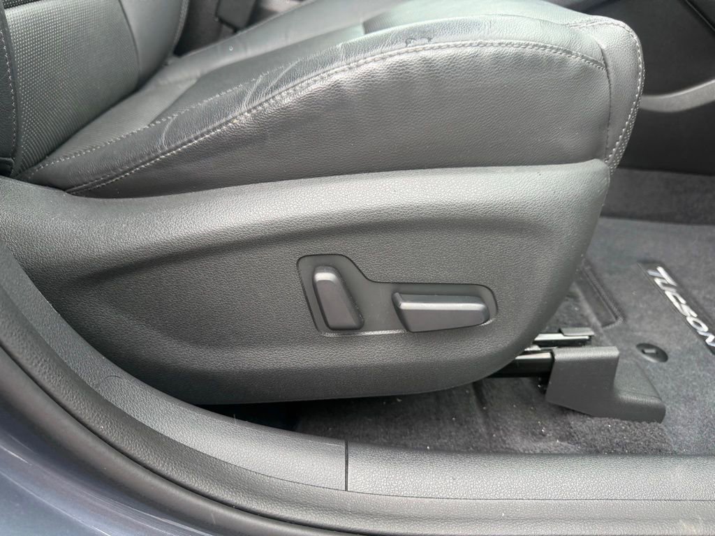 Used 2019 Hyundai Tucson Ultimate w/ Cargo Package image 30