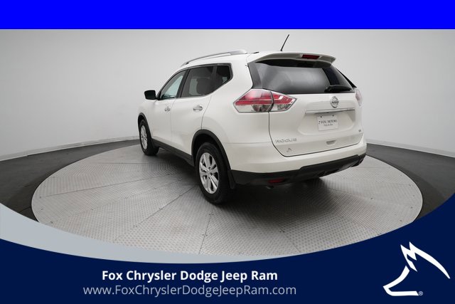 Used 2016 Nissan Rogue SV image 33