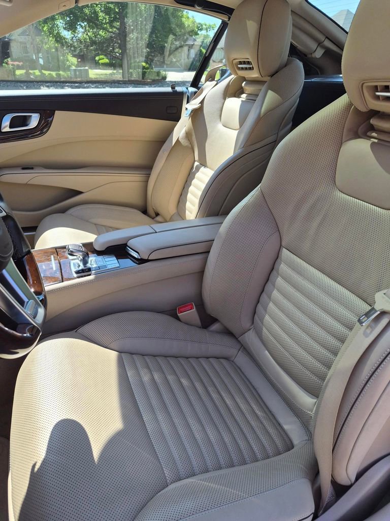Used 2013 Mercedes-Benz SL 550 image 26