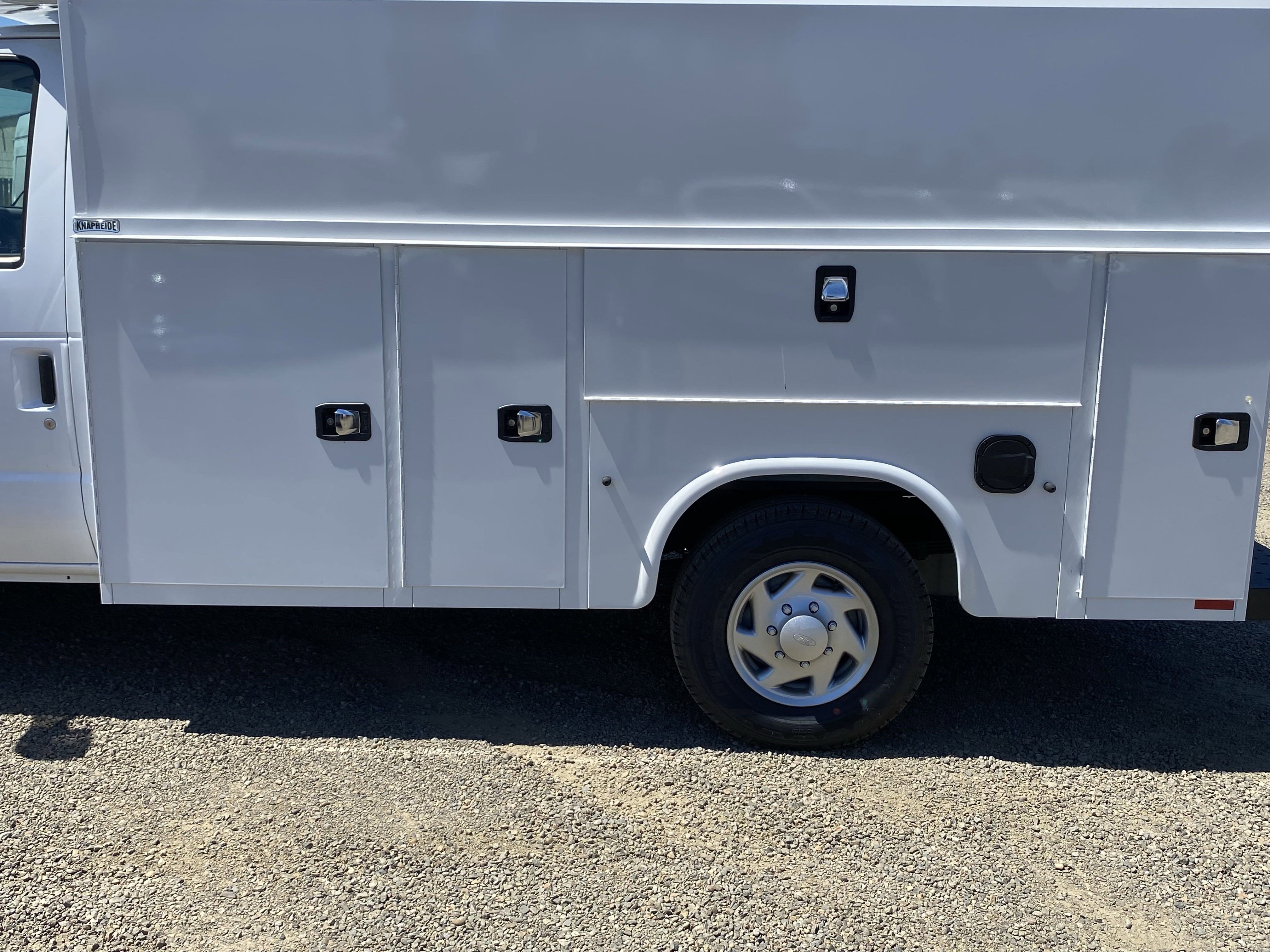 New 2026 Ford E-350 and Econoline 350 Super Duty w/ Power Equipment Group image 13