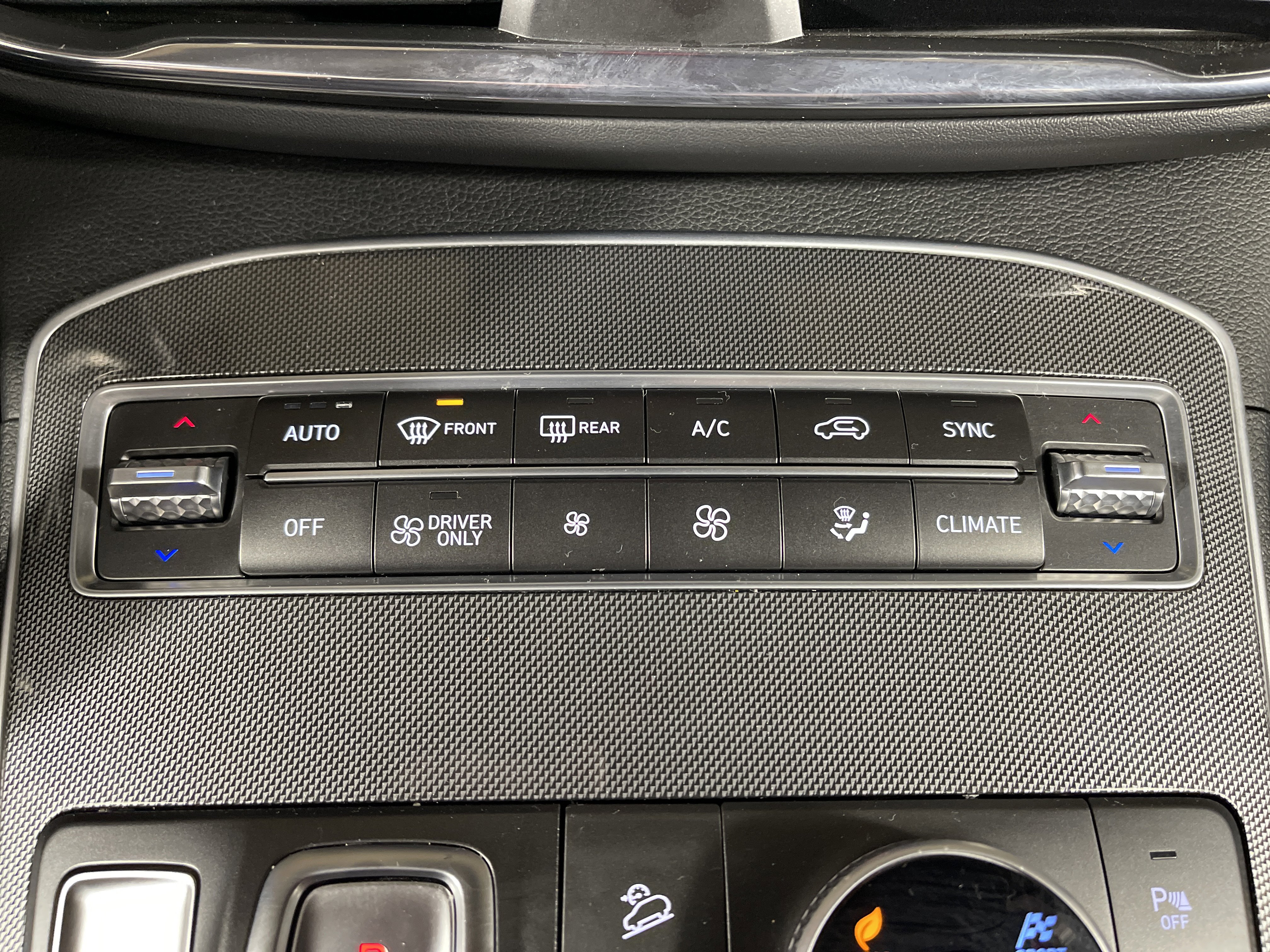 Used 2022 Hyundai Santa Fe Blue image 24