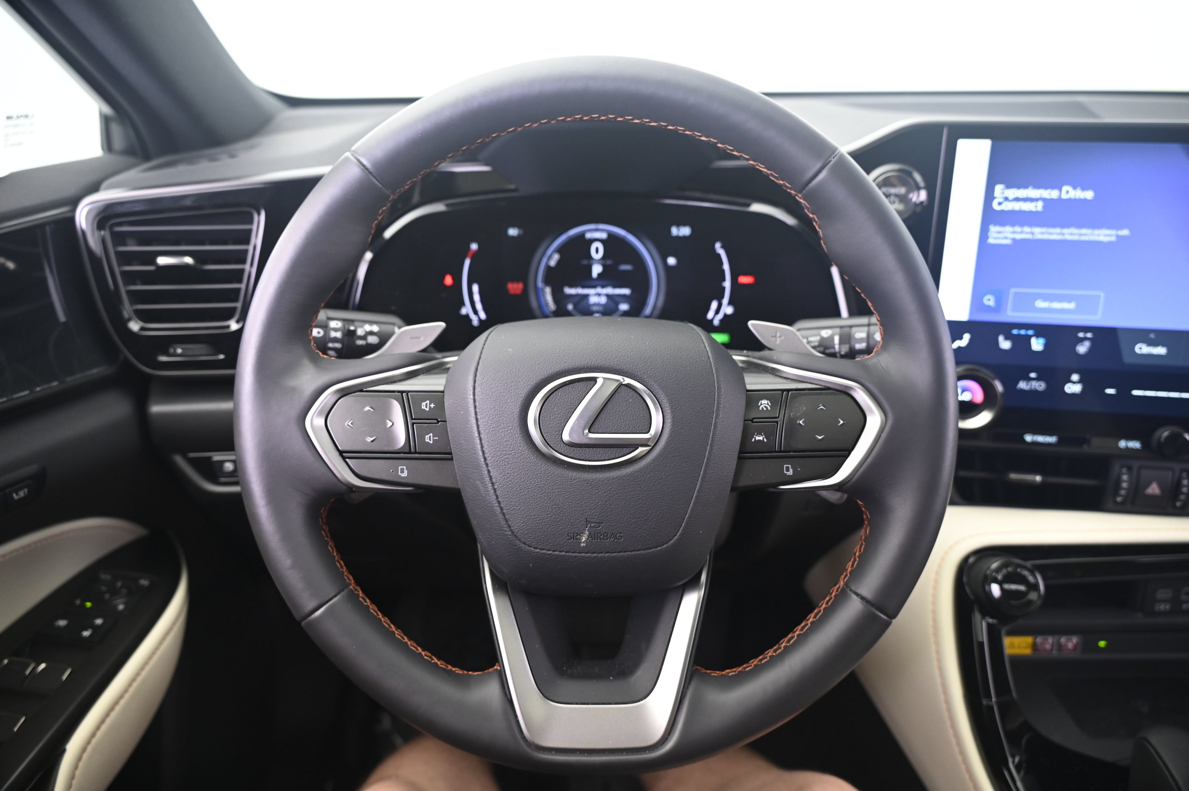 Used 2024 Lexus NX 350h AWD image 32