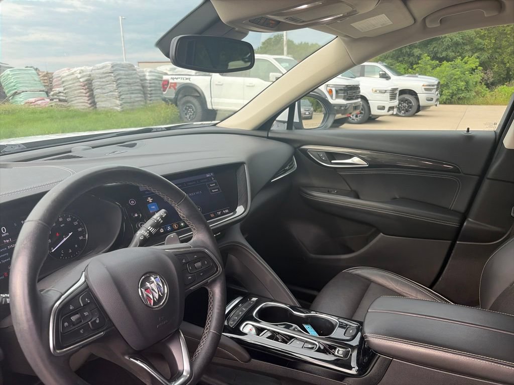 Used 2021 Buick Envision Essence AWD/4WD image 17