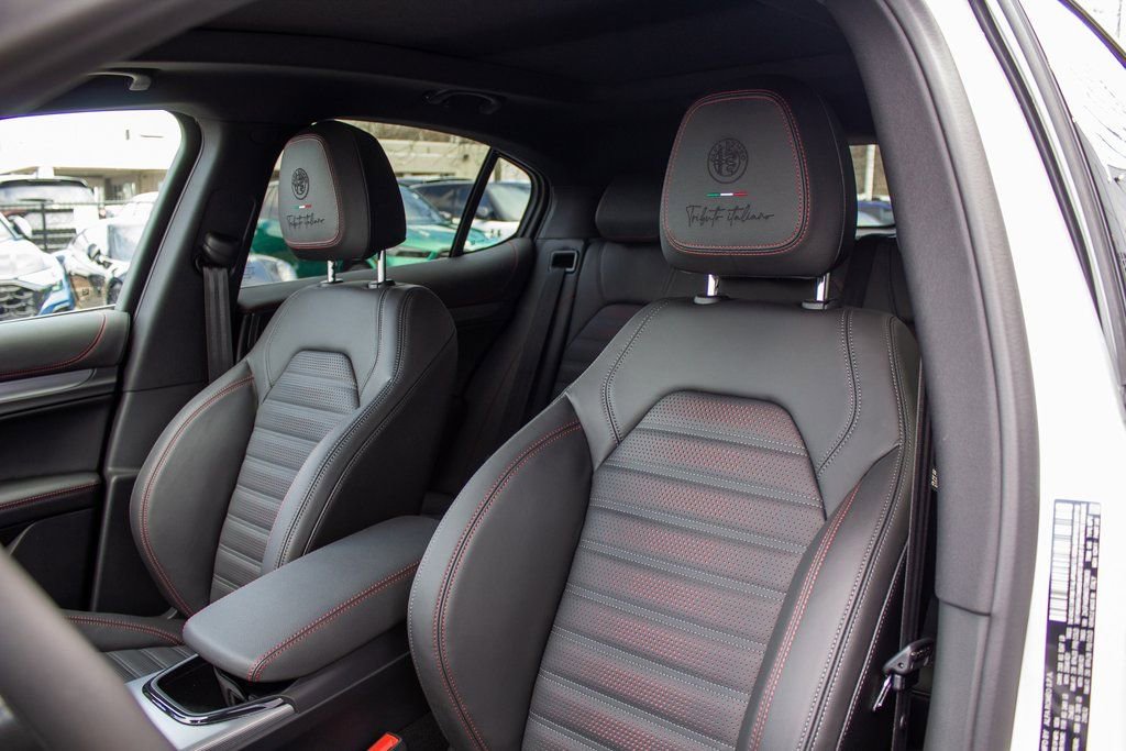 New 2025 Alfa Romeo Stelvio Tributo Italiano w/ Active Assist Plus Package image 12