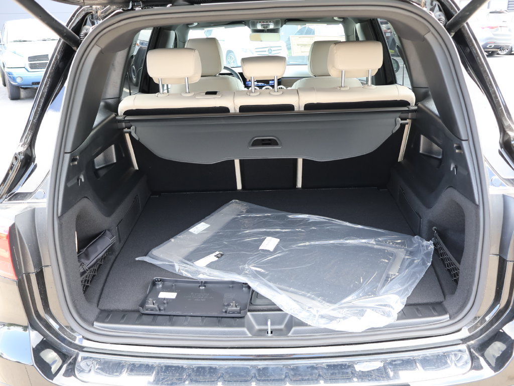 New 2026 Mercedes-Benz GLB 250 4MATIC image 15