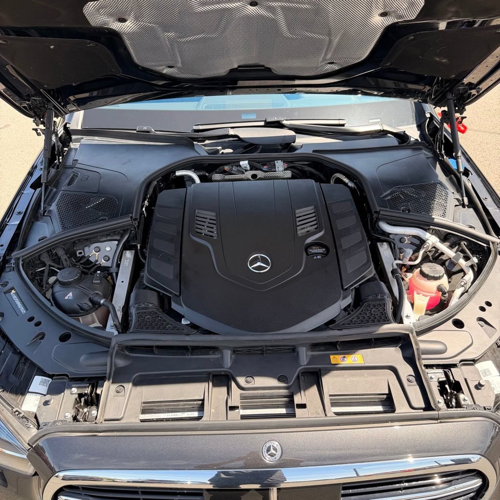 Used 2024 Mercedes-Benz S 580 4MATIC Sedan image 12