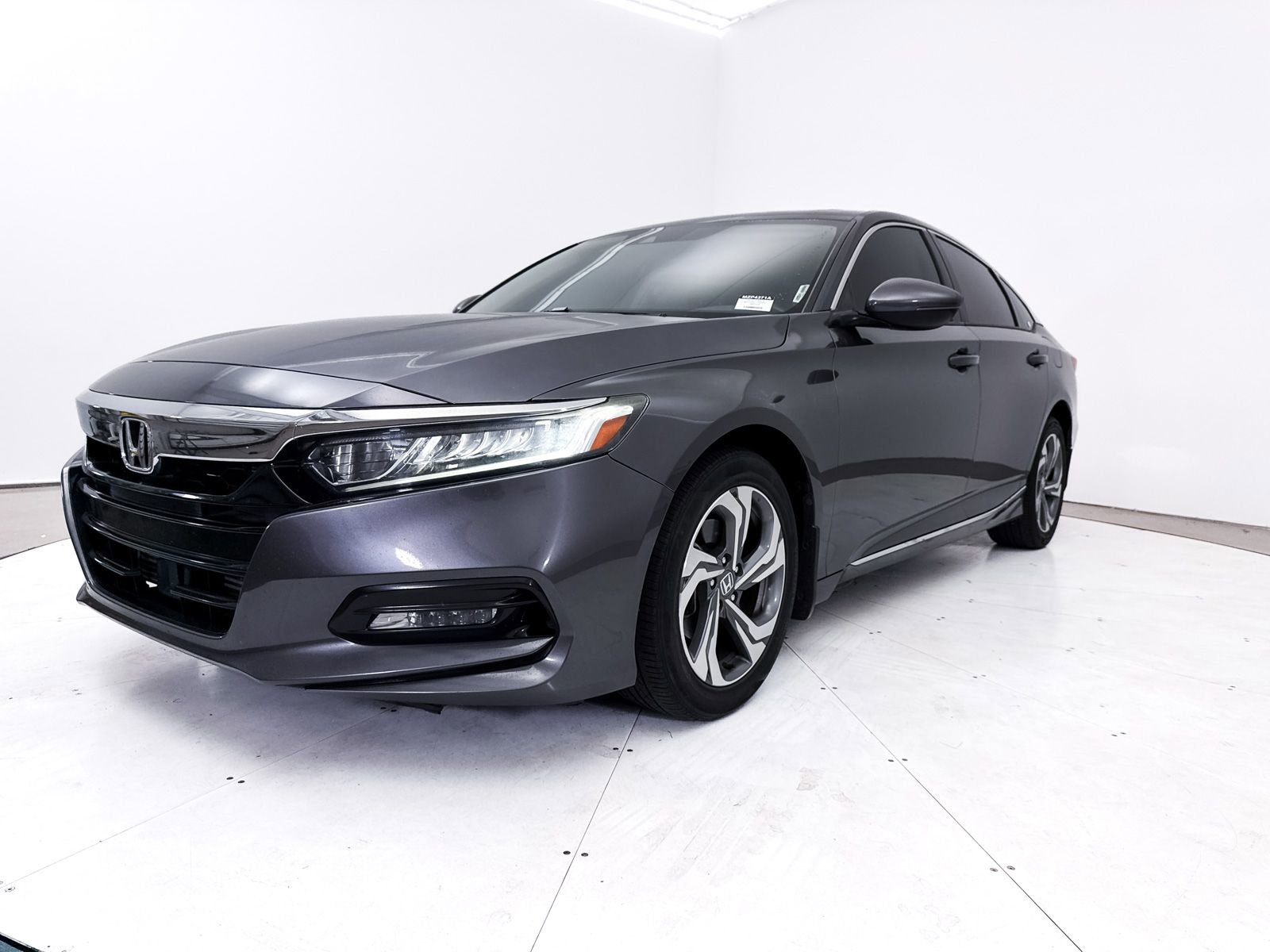 Used 2018 Honda Accord EX-L image 11