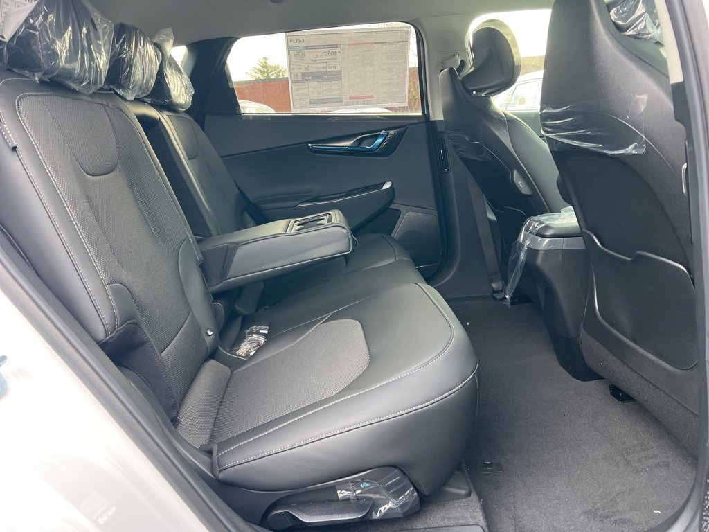 New 2025 Kia EV6 Light image 13