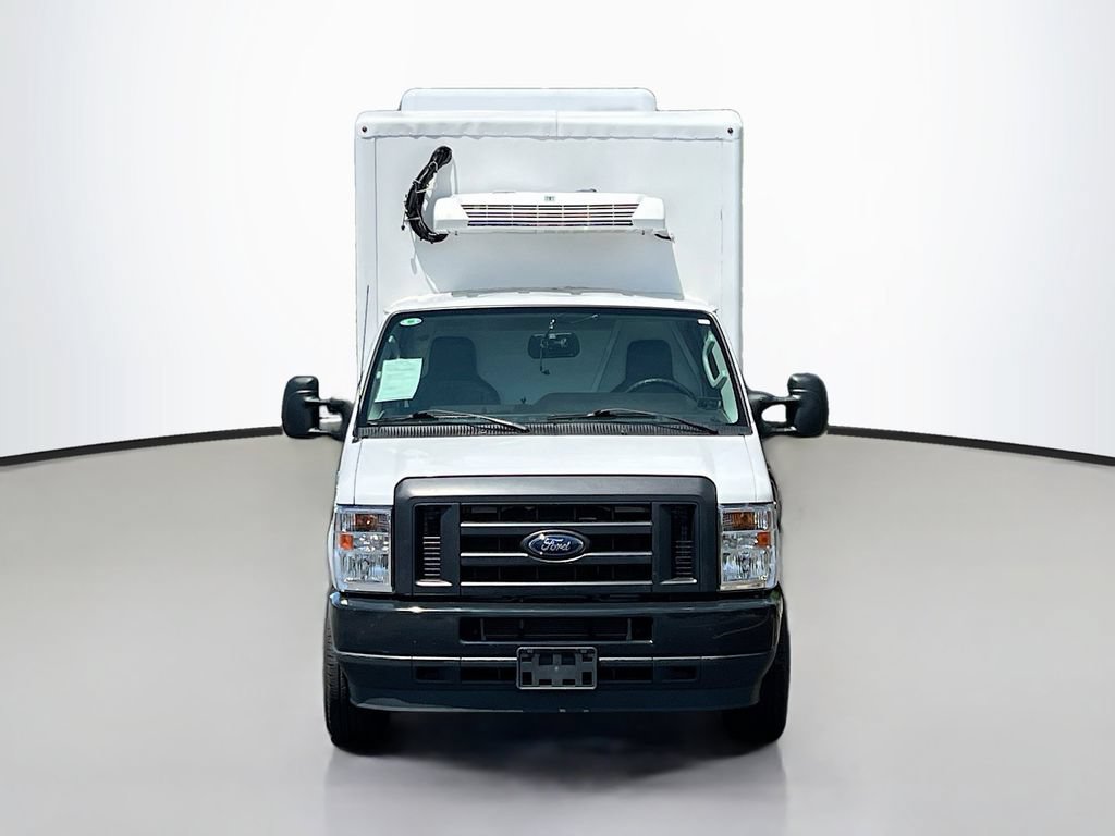 Used 2023 Ford E-350 and Econoline 350 Super Duty w/ Power Windows & Locks Group RWD image 2
