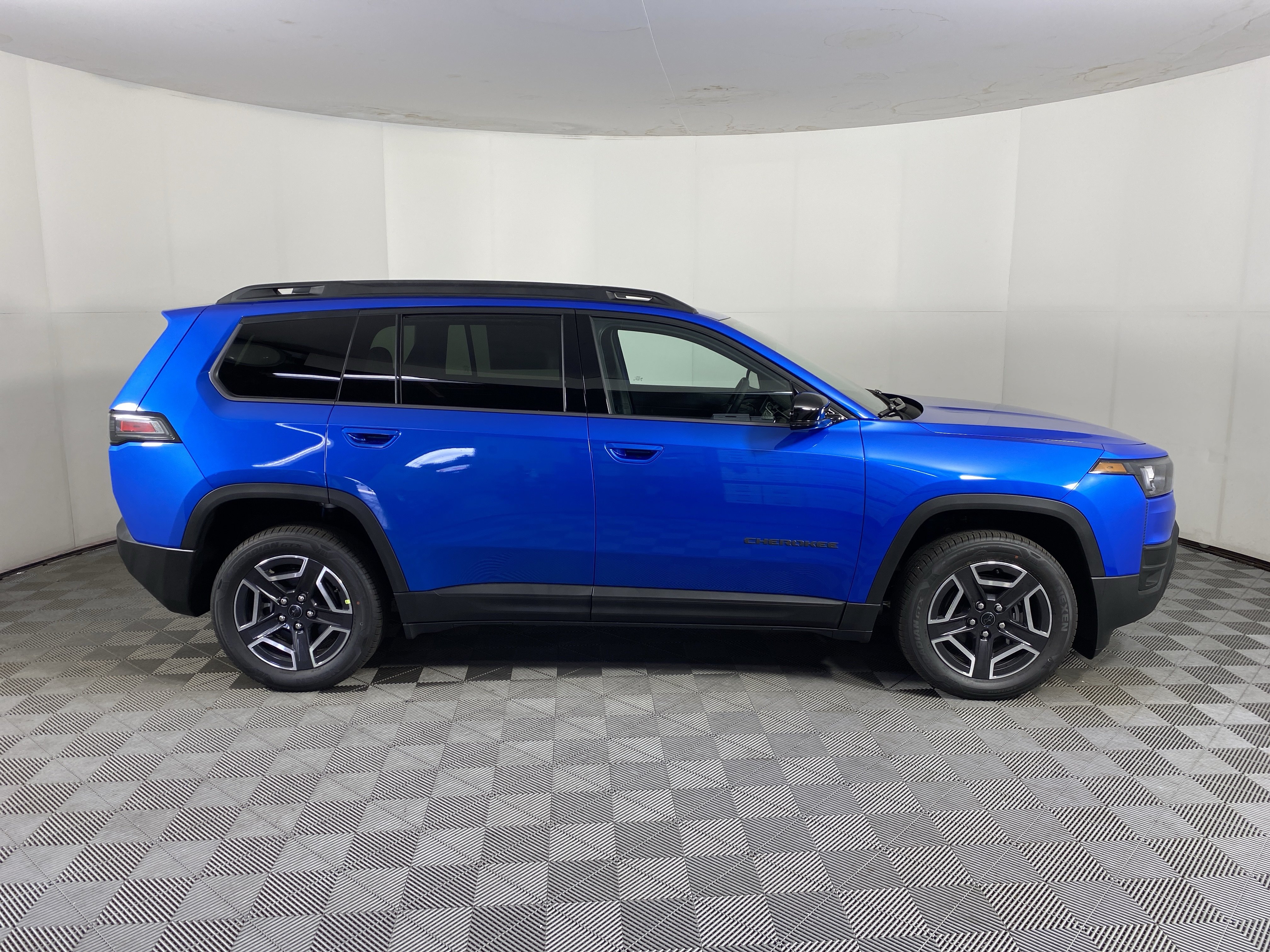 New 2026 Jeep Cherokee Limited AWD/4WD image 6