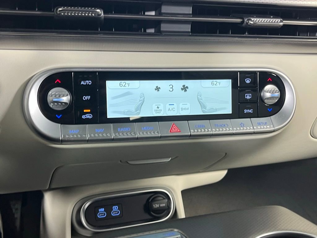 Used 2025 Genesis GV60 Advanced image 22