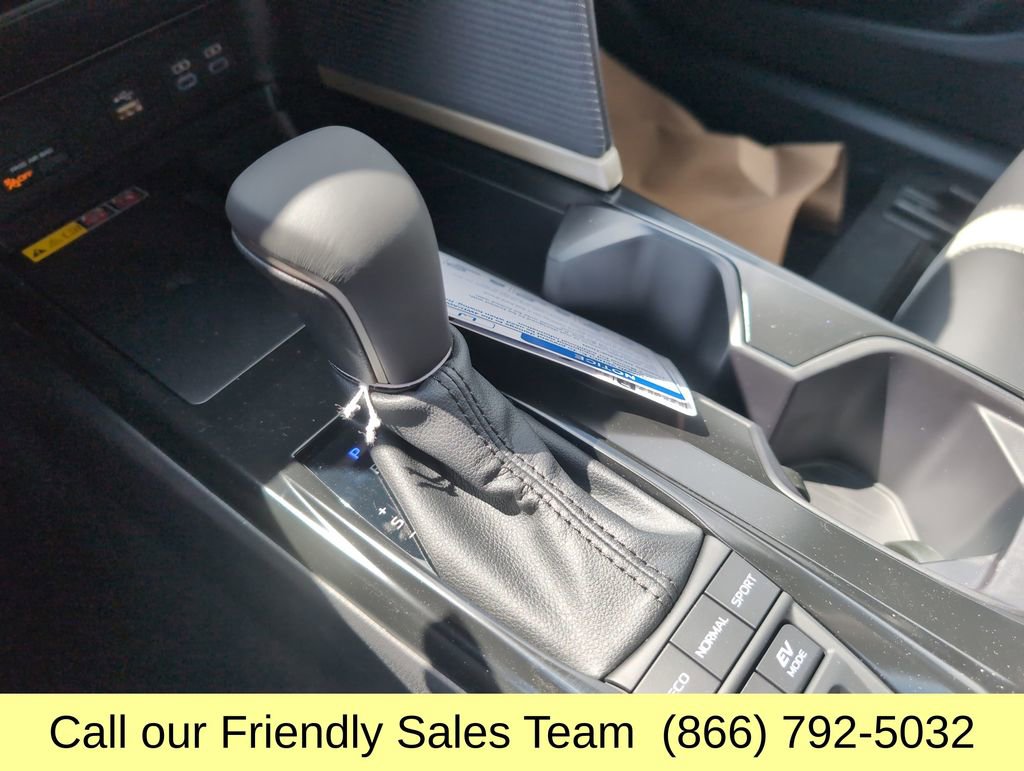 New 2026 Toyota Camry Hybrid w/ Convenience Package AWD/4WD image 22