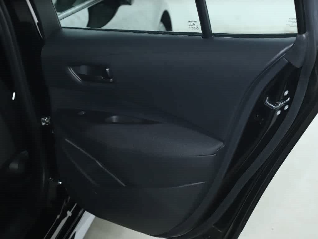 Certified 2025 Toyota Corolla LE FWD image 29