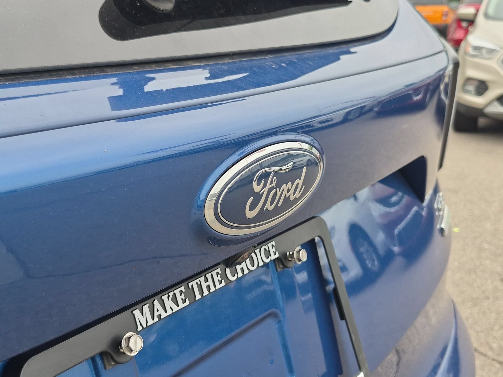 Used 2017 Ford Escape SE w/ Equipment Group 201A FWD image 13