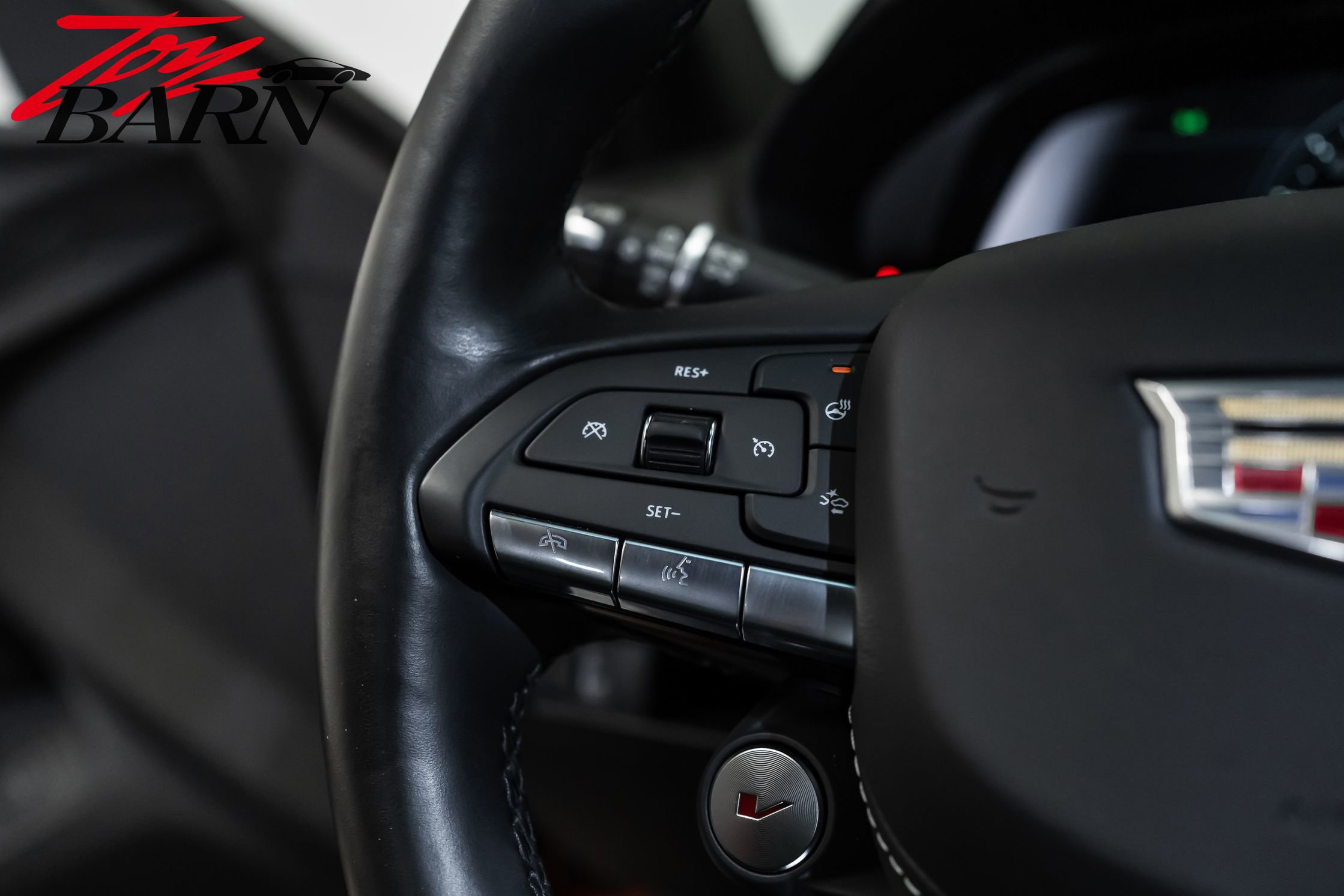 Used 2022 Cadillac CT4 V Blackwing w/ Carbon Fiber 1 Package image 32