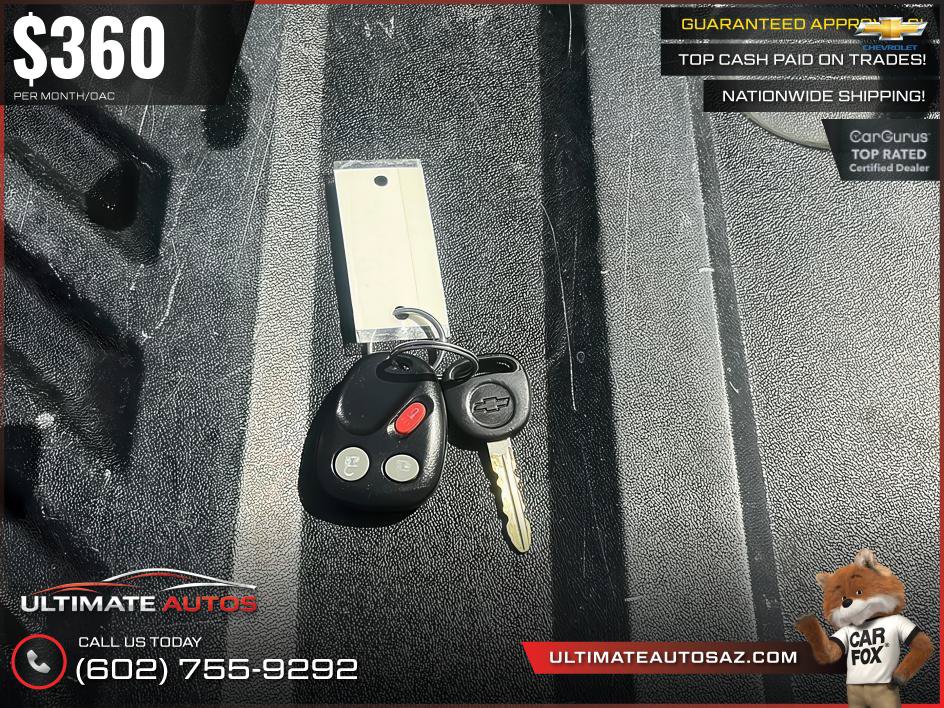Used 2004 Chevrolet Avalanche 2500 w/ Preferred Equipment Group AWD/4WD image 23
