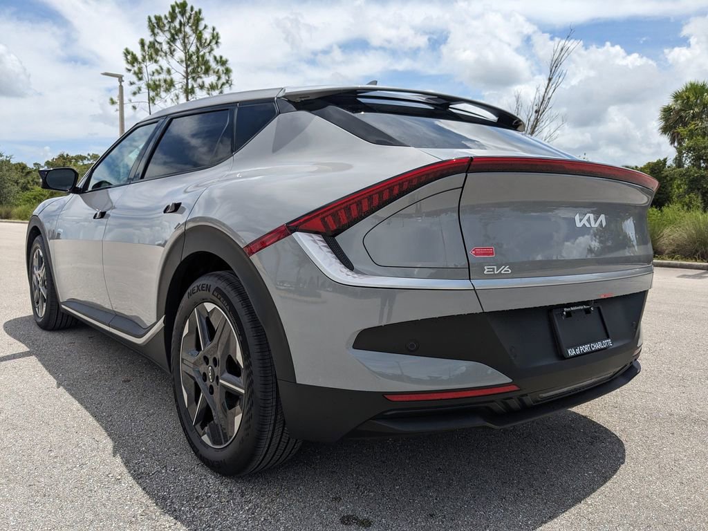 New 2025 Kia EV6 Light RWD image 7