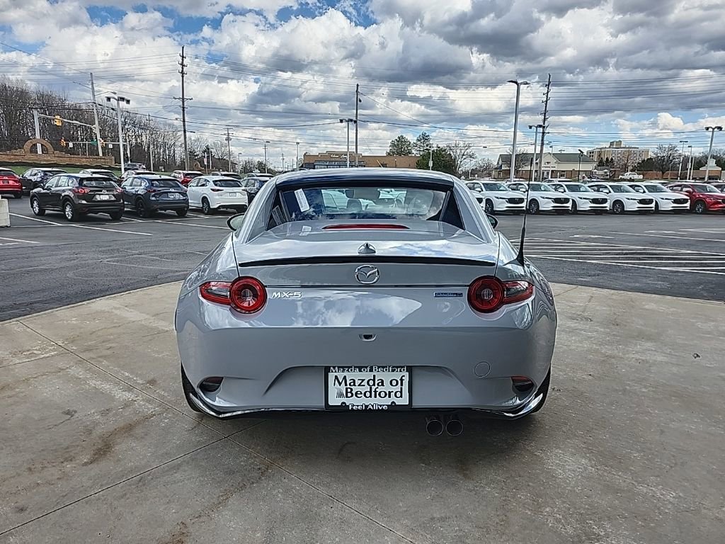 New 2026 MAZDA MX-5 Miata RF Grand Touring w/ Appearance Package RWD image 3