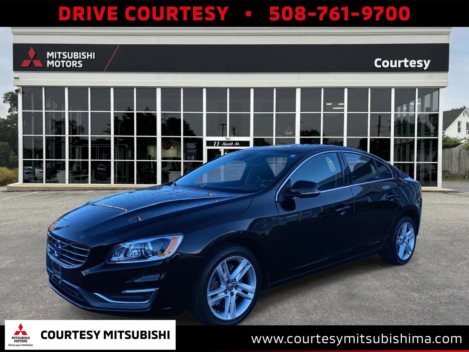 Used 2015 Volvo S60 T5 Platinum image 1