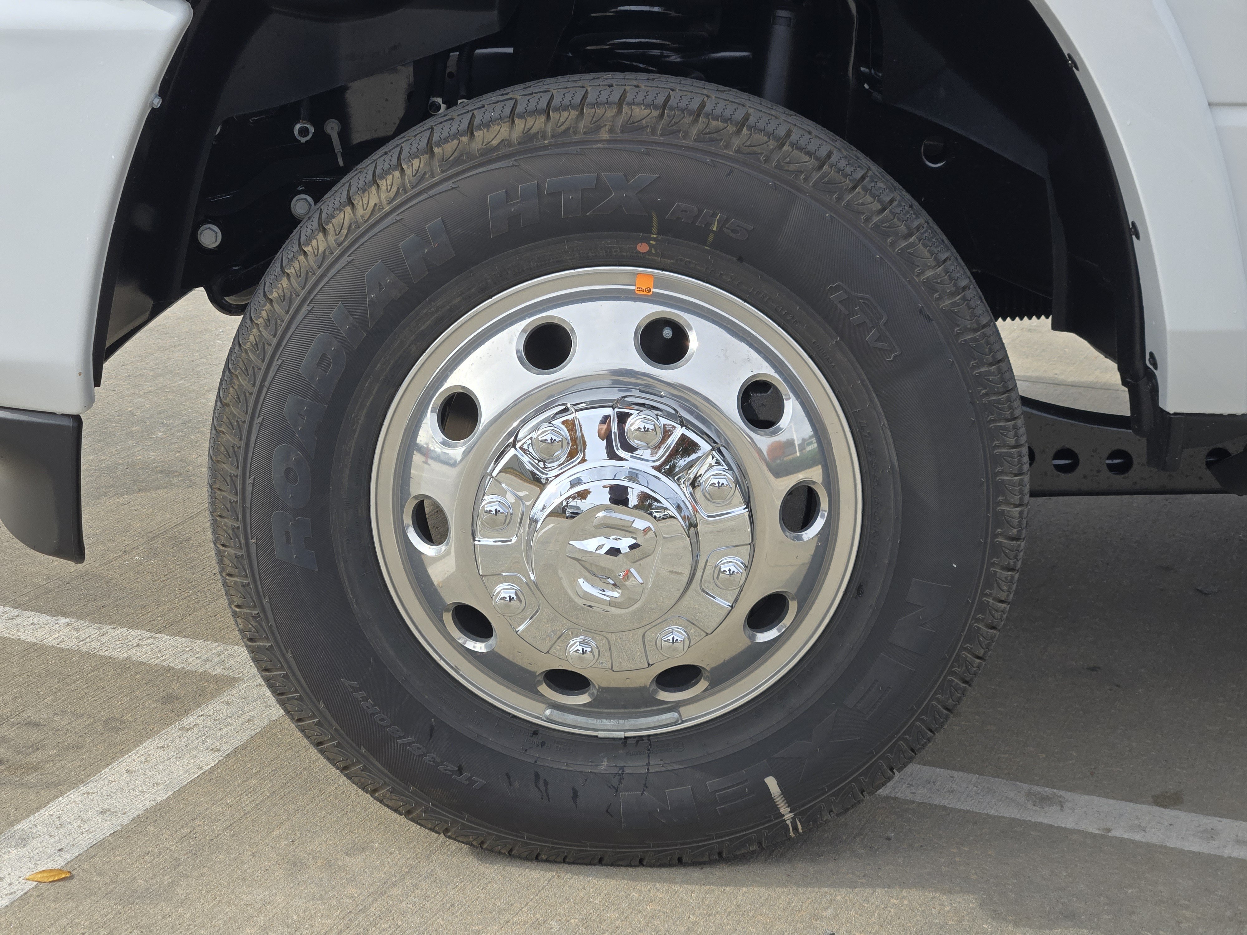 New 2026 RAM 3500 Longhorn AWD/4WD image 9