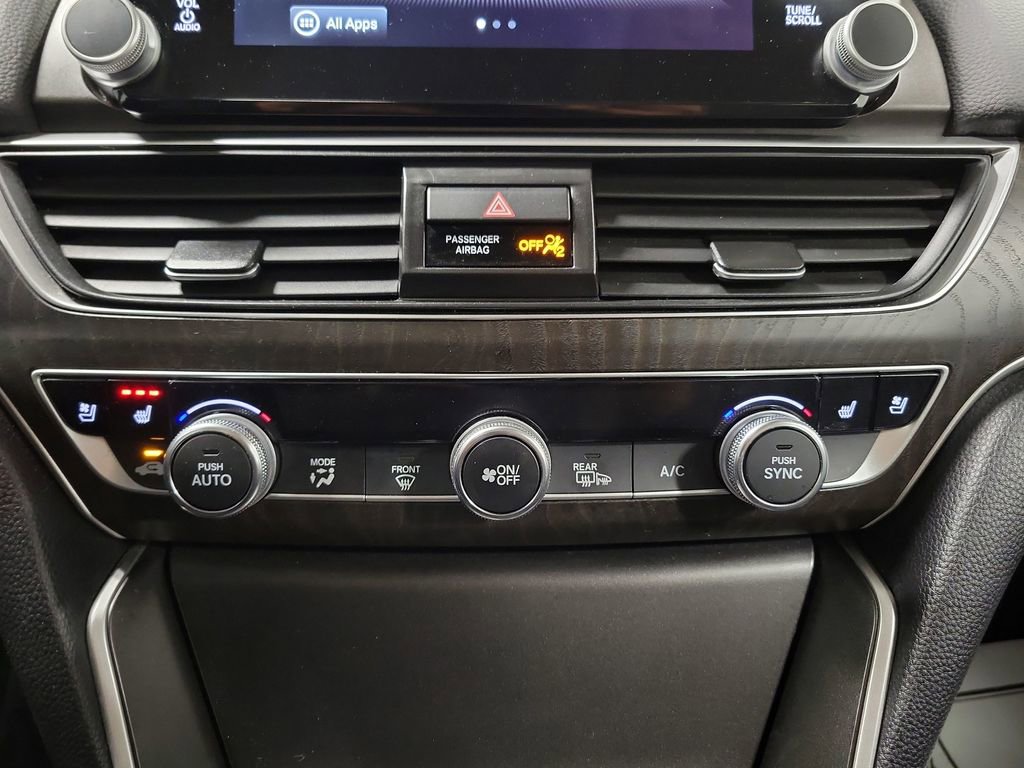 Used 2019 Honda Accord Touring image 19