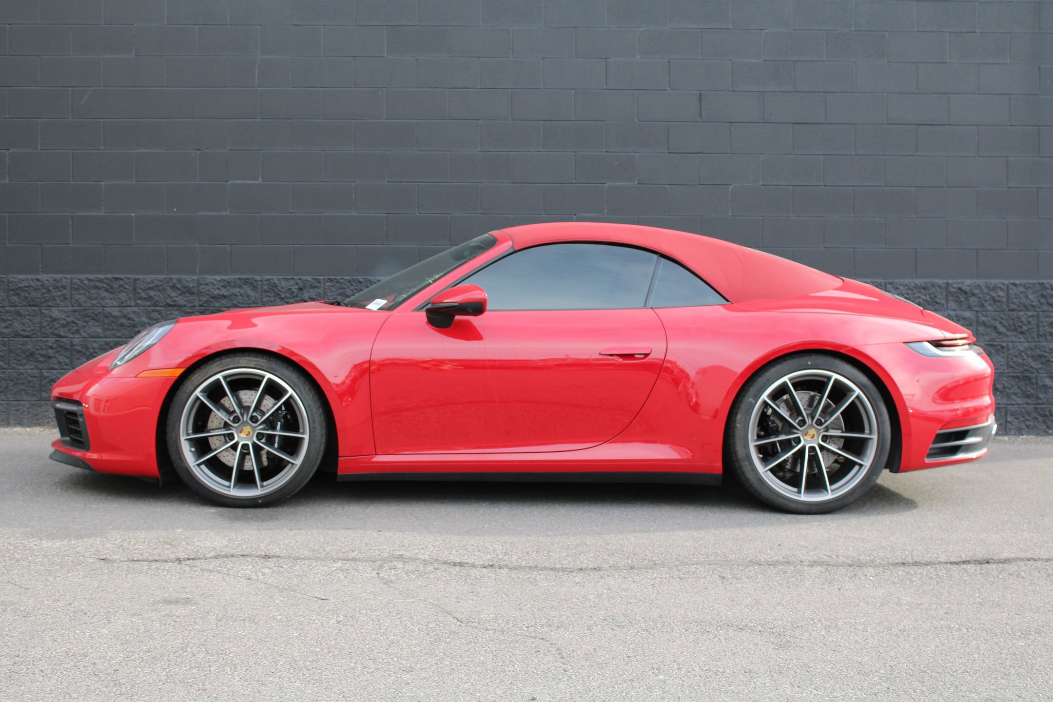 Used 2020 Porsche 911 Carrera 4S image 3