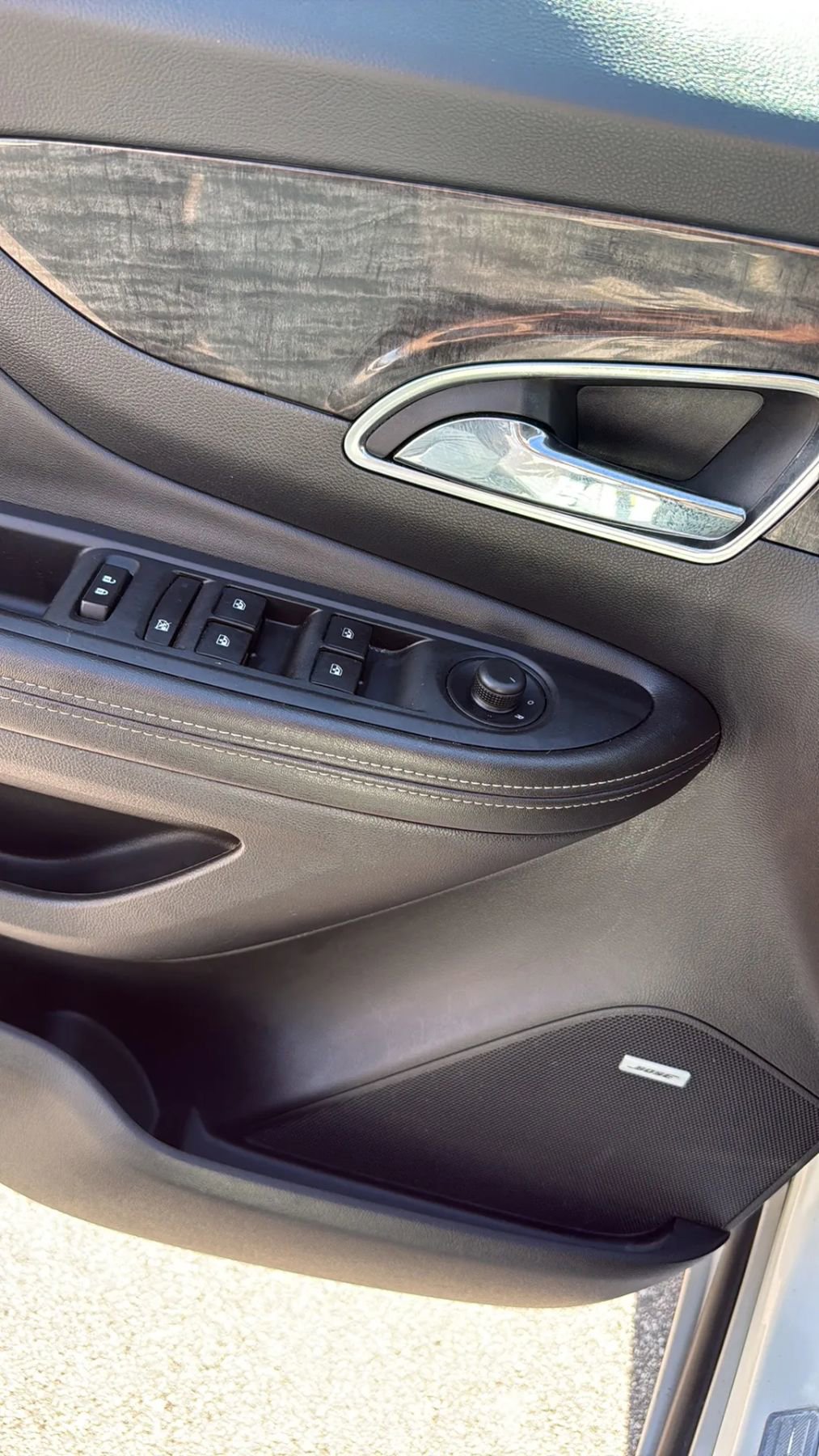 Used 2015 Buick Encore Premium w/ Experience Buick Package FWD image 12