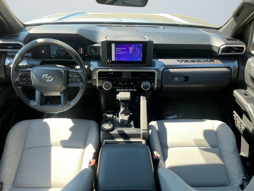 Certified 2025 Toyota Tacoma SR5 AWD/4WD image 12
