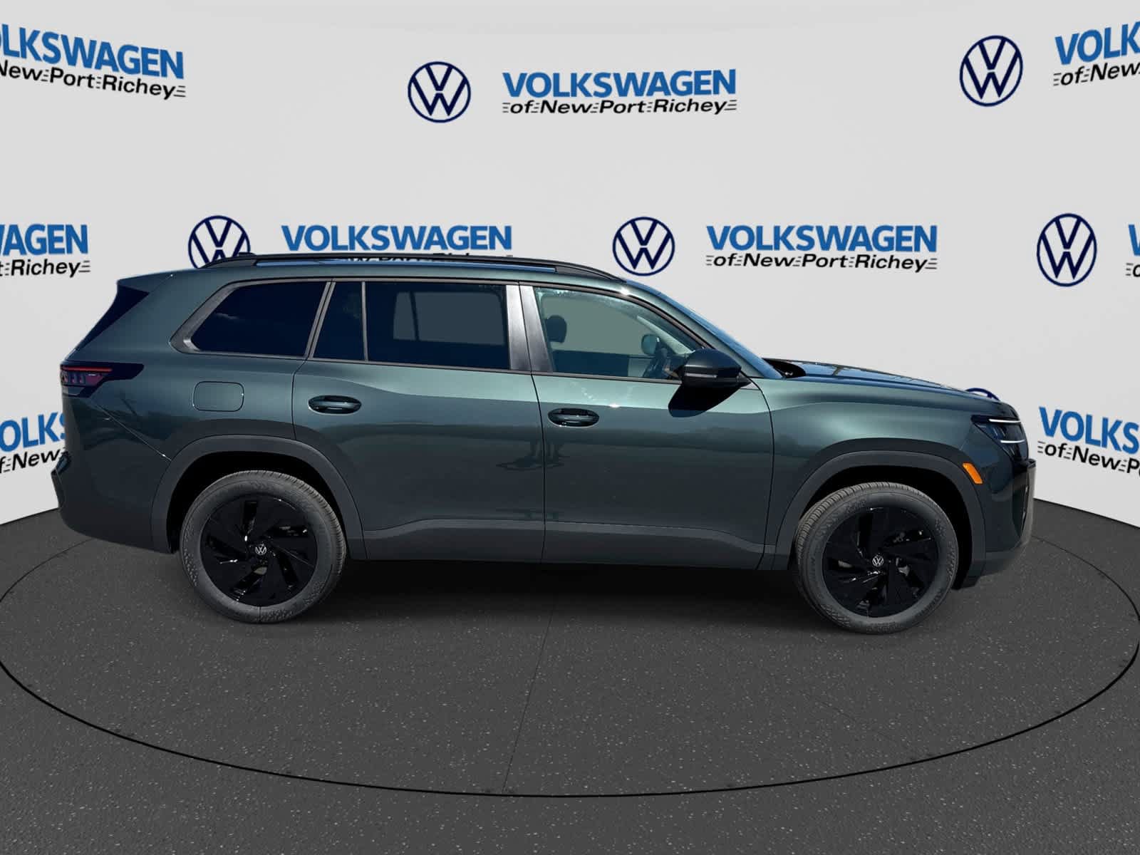 New 2027 Volkswagen Atlas SE FWD image 15
