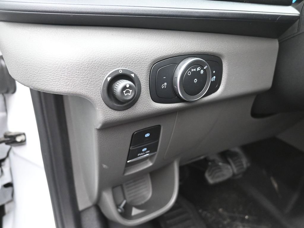 Used 2024 Ford Transit 150 Low Roof RWD image 13