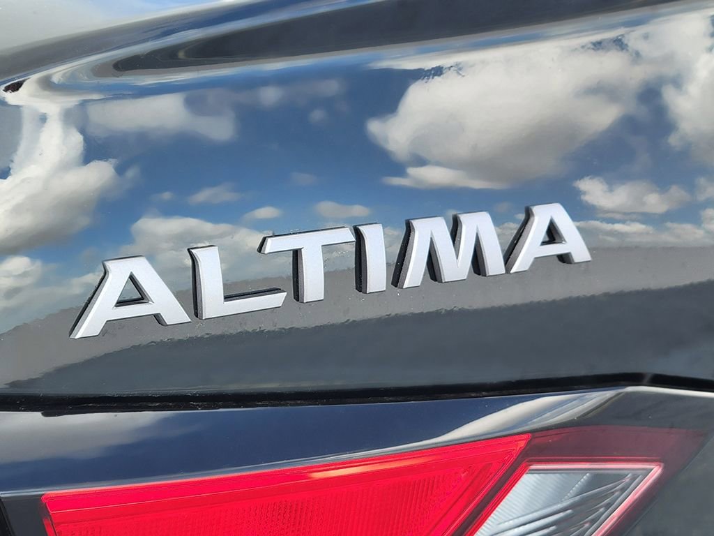 New 2026 Nissan Altima 2.5 SR FWD image 10