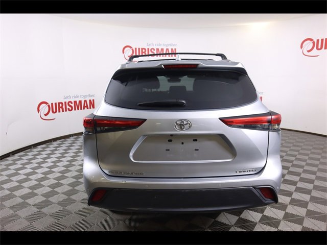 Used 2023 Toyota Highlander Limited image 10
