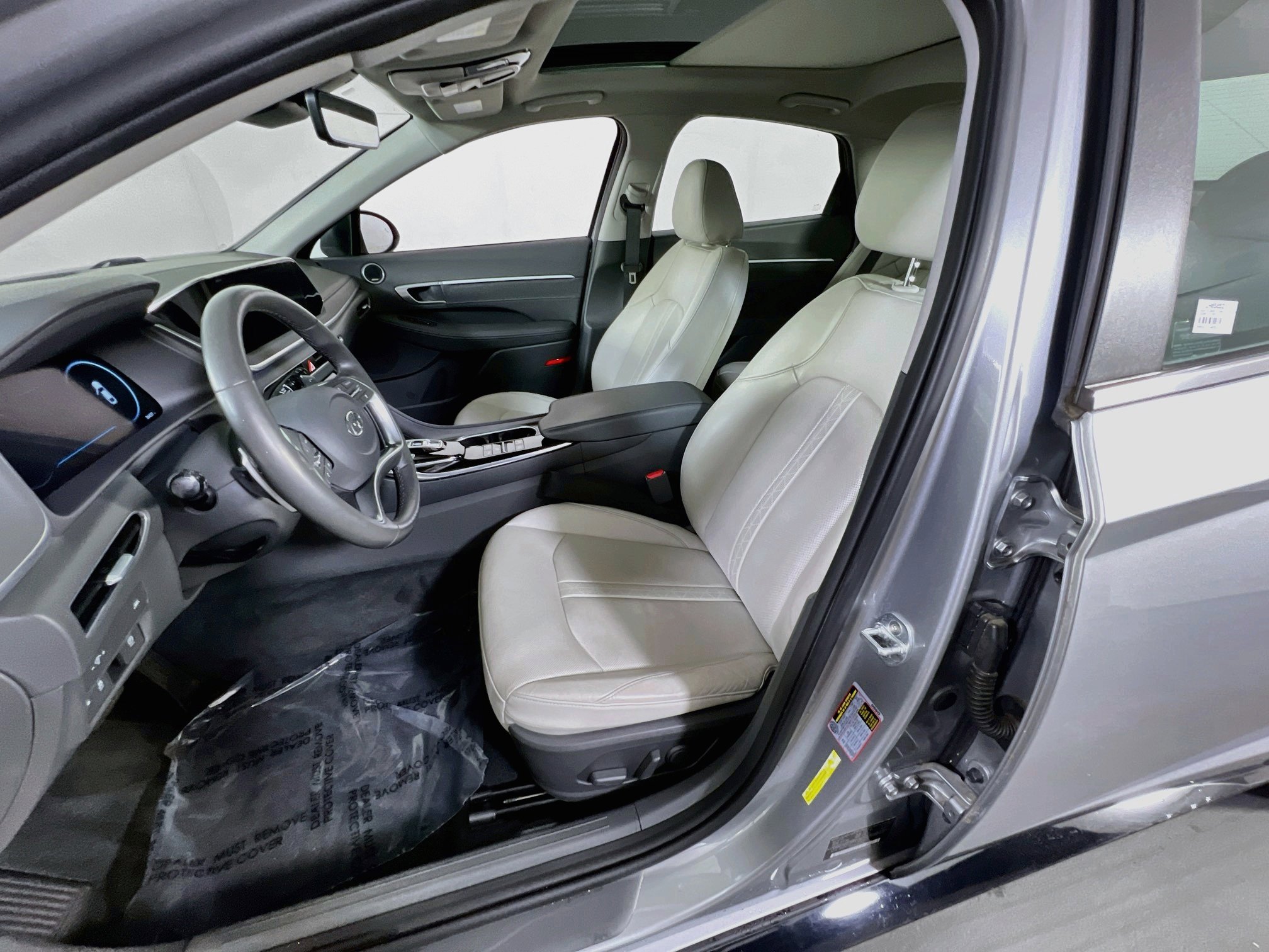 Used 2020 Hyundai Sonata Limited w/ Cargo Package FWD image 22