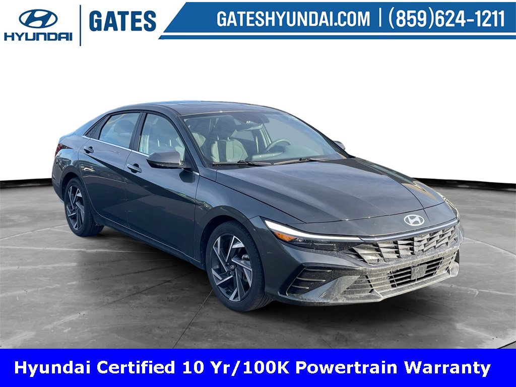 Used 2024 Hyundai Elantra SEL w/ Convenience Package