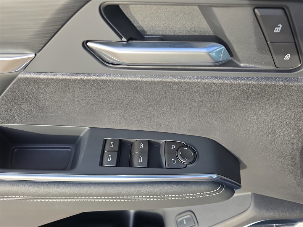 New 2026 GMC Acadia Elevation image 29