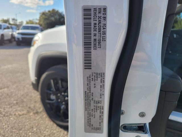 Used 2026 Jeep Compass Latitude image 18