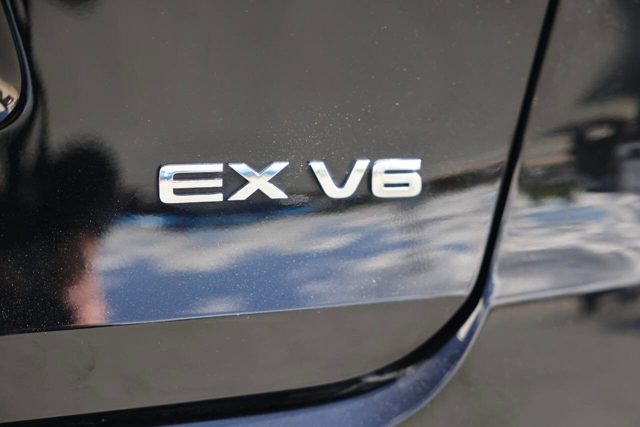Used 2017 Kia Sorento EX AWD/4WD image 34