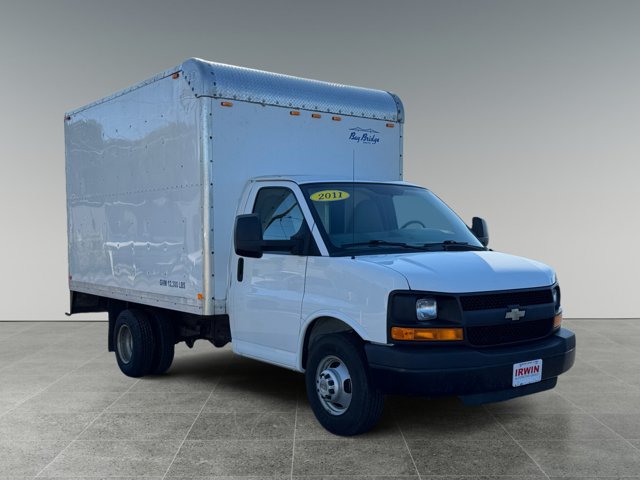 Used 2011 Chevrolet Express 3500 RWD image 8