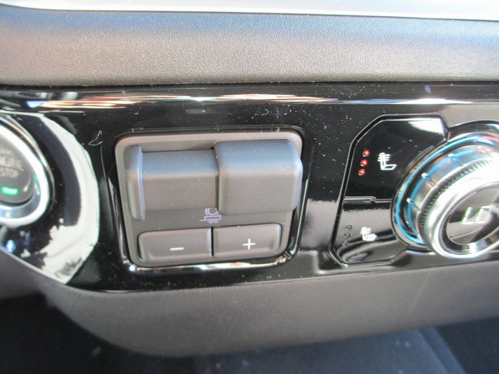 New 2026 GMC Sierra 3500 SLE w/ SLE Value Package image 18