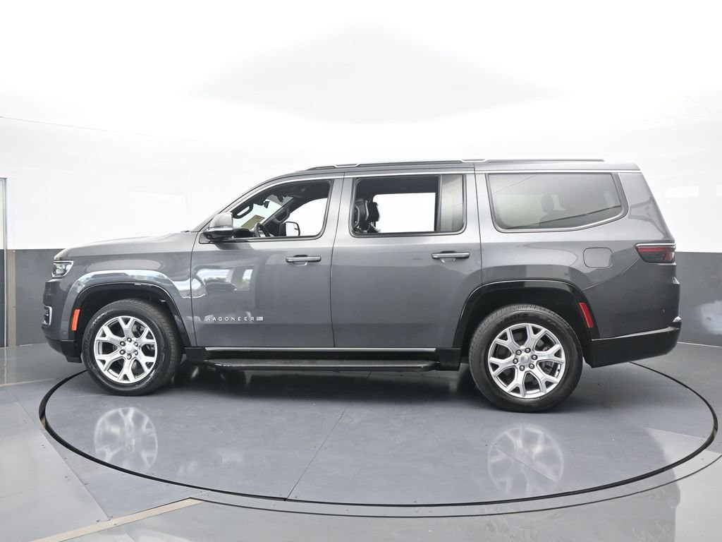 Used 2022 Jeep Wagoneer Series II image 3