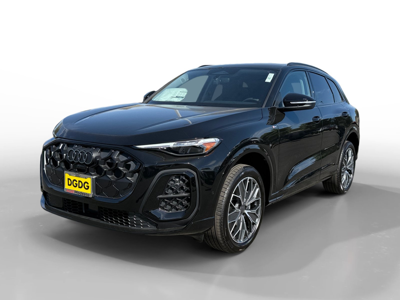 New 2026 Audi Q5 Premium Plus AWD/4WD image 1