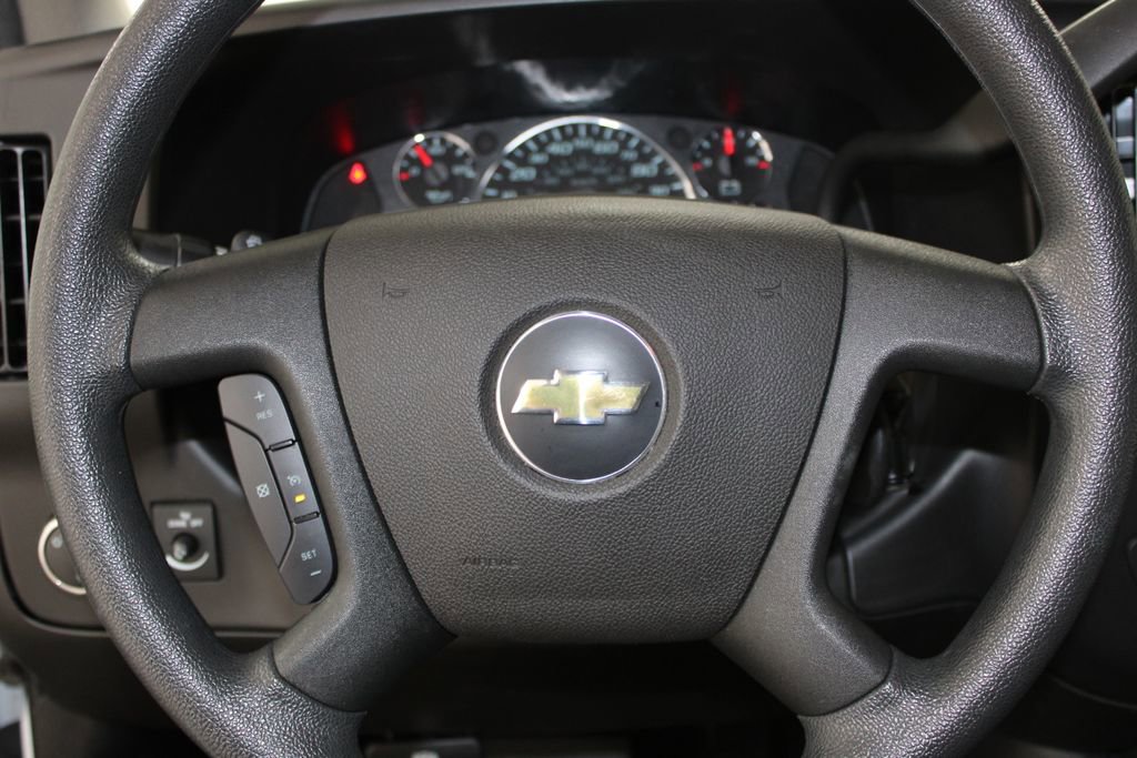 Used 2023 Chevrolet Express 3500 LS image 31