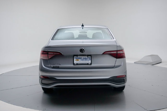 Used 2022 Volkswagen Jetta S FWD image 5