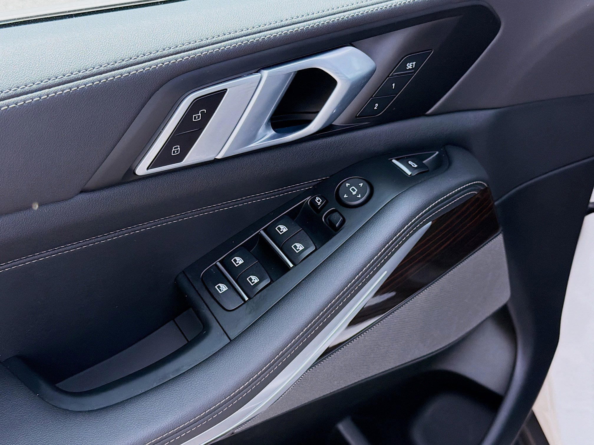 Used 2026 BMW X5 xDrive40i image 23