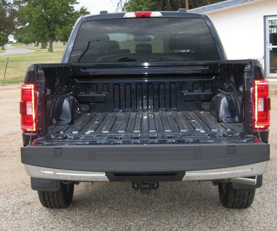Used 2022 Ford F150 XLT w/ Equipment Group 302A High AWD/4WD image 5