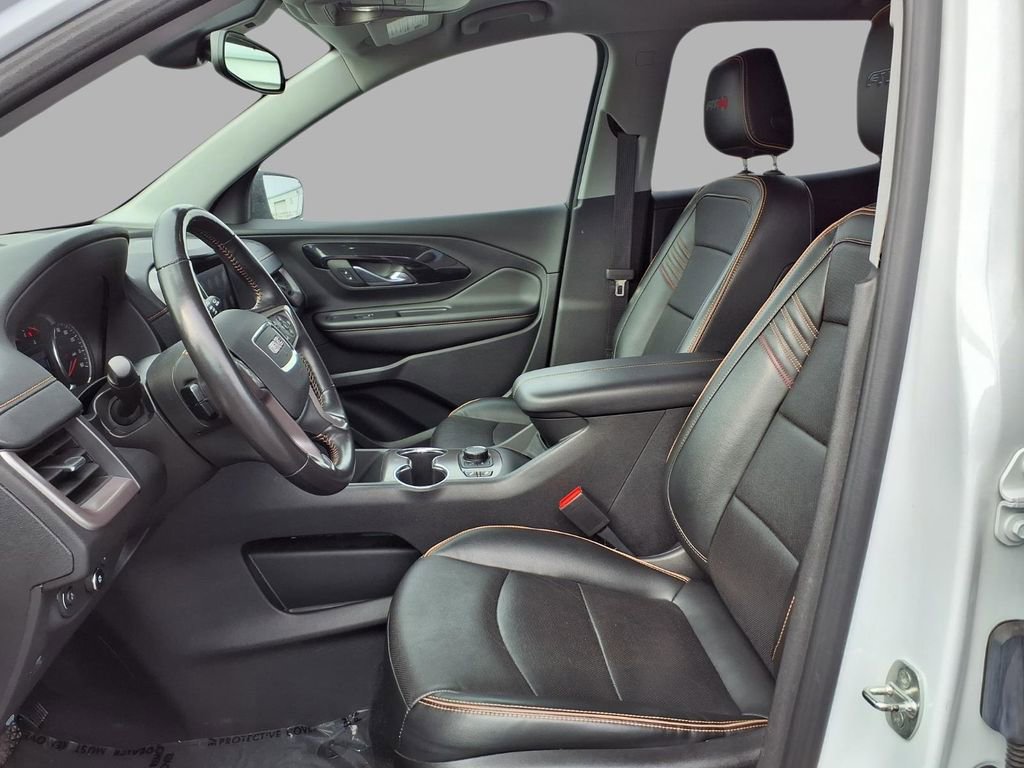 Used 2022 GMC Terrain AT4 image 21