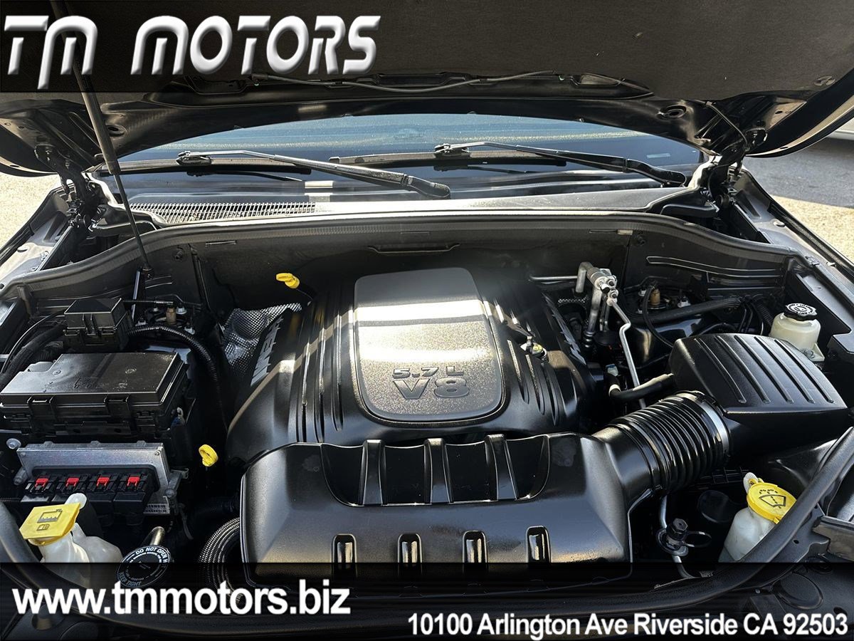 Used 2013 Jeep Grand Cherokee Overland Summit AWD/4WD image 24