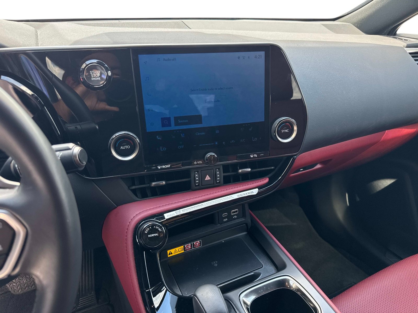 Certified 2025 Lexus NX 250 FWD w/ Accessory Package (Z1) image 26